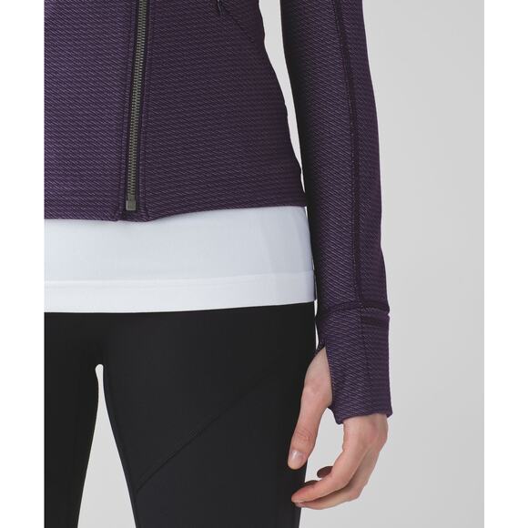 LULULEMON Precision Jacket Size 8 Chain Link Lilac Deep Zinfandel - Picture 7 of 14